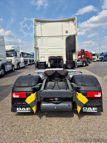 Standard-Traktor DAF XF 480 FT SUPER SPACE CAB