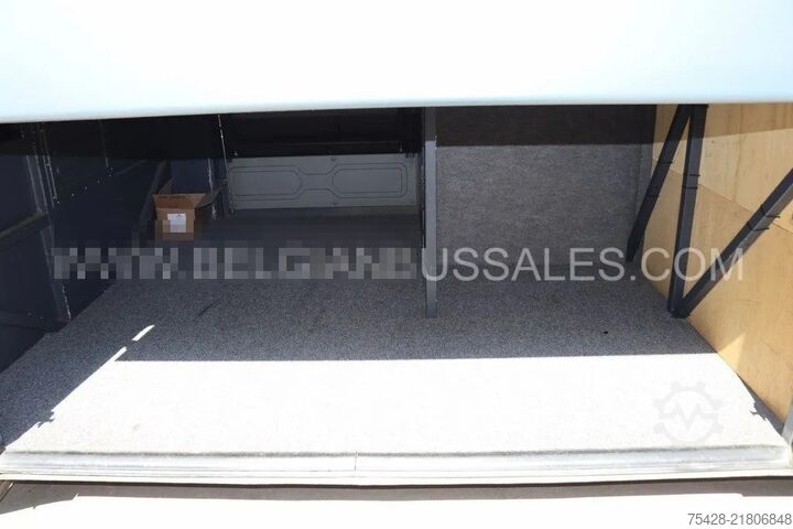 Motor coach MAN Lion's Coach R07 /Night liner/ Full option /Sle...