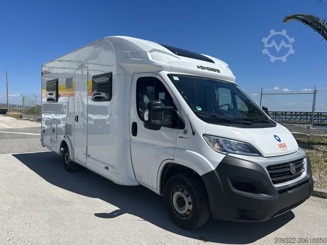Caravan/camper Fiat Ducato Carasuite 650 MF | 5 posti letto | Semintegrato