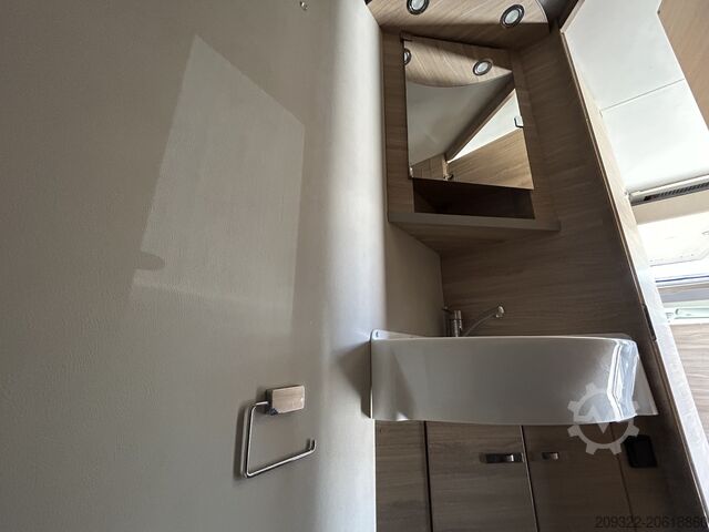 Caravan/camper Fiat Ducato Carasuite 650 MF | 5 posti letto | Semintegrato