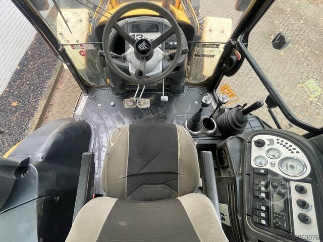 Backhoe loader JCB 4 CX 2005