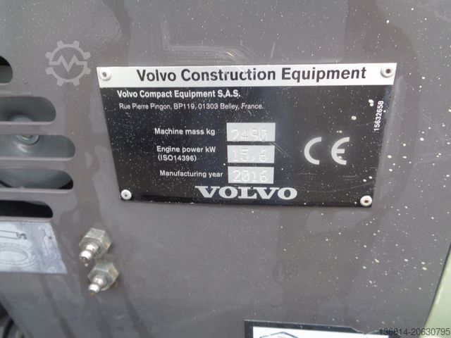 Mini excavator VOLVO ECR25 D Powertilt 3 x Löffel