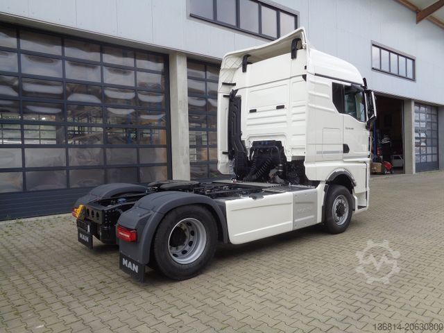 Standard tractor unit MAN TGX 18.480 BL 4x4 H Nebenantrieb PTO