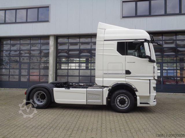 Standard tractor unit MAN TGX 18.480 BL 4x4 H Nebenantrieb PTO