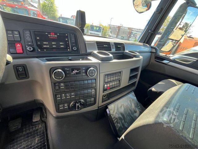 Skip truck MAN TG-S 26.470 6x2 BL Absetzkipper Hiab Multilift