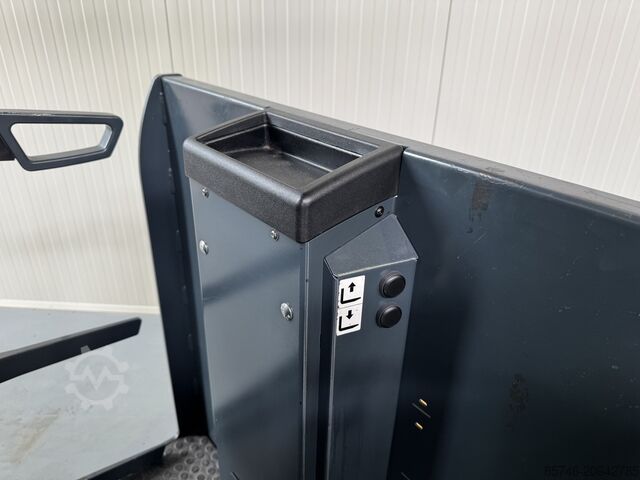 EKS 210 - Rail Guidance!! Cabin 1000MM!! JUNGHEINRICH EKS 210 - Rail Guidance !! Cabin 1000 MM !!