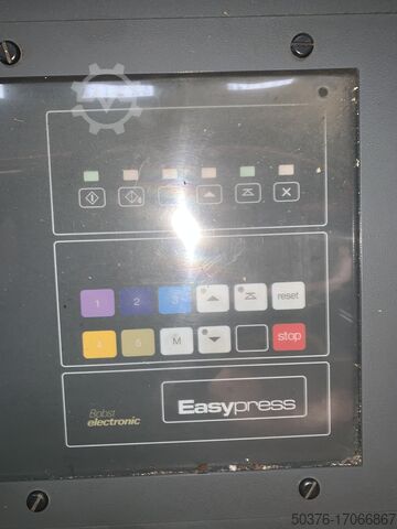 Hydraulische Prüfpresse 102 x 142 cm - 600 Tonnen Bobst Easypress 142