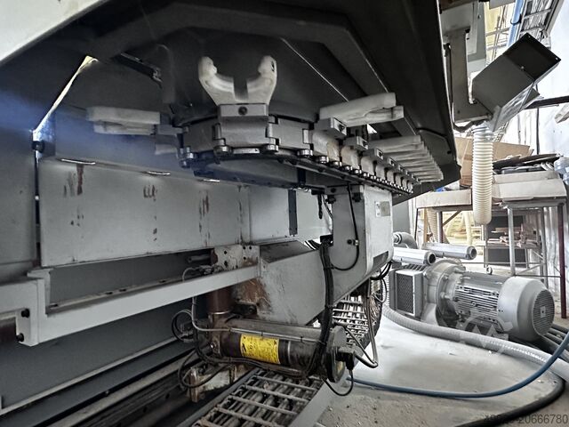 Machining center BIESSE rover 35L