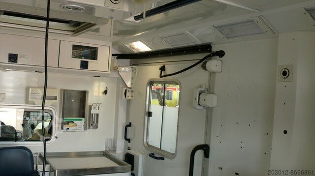 Fire truck MERCEDES-BENZ Sprinter 516 CDI /on Stock /