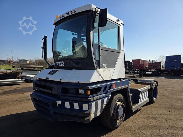 Terminal tractor TERBERG RT 282 | 4X4 |TURNING CHAIR| AUTOMATIC GEAR|258...