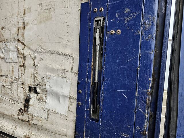 Sliding tarpaulins KRONE SD