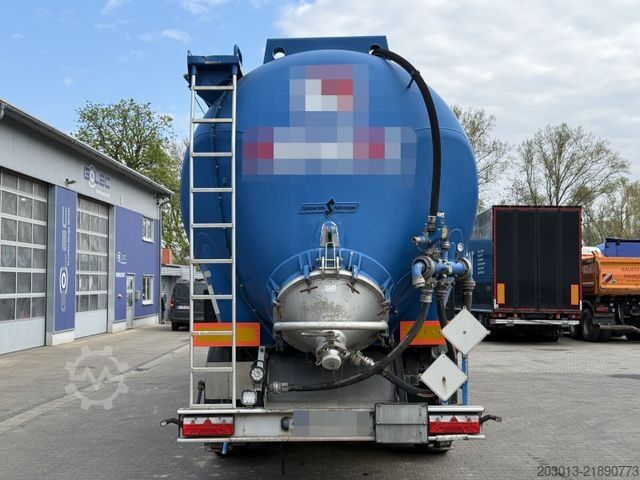 Silo semitrailer SPITZER SK 2760 Silo ADR 3 Achse 60.000 Liter