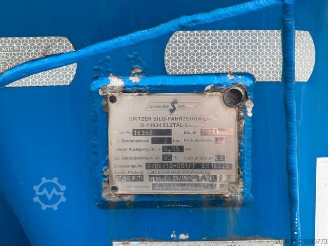 Silo semitrailer SPITZER SK 2760 Silo ADR 3 Achse 60.000 Liter