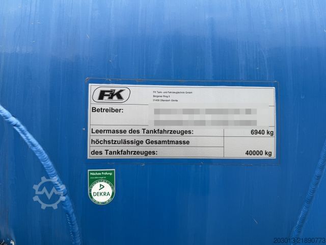 Silo semitrailer SPITZER SK 2760 Silo ADR 3 Achse 60.000 Liter