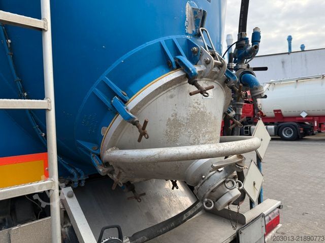 Silo semitrailer SPITZER SK 2760 Silo ADR 3 Achse 60.000 Liter