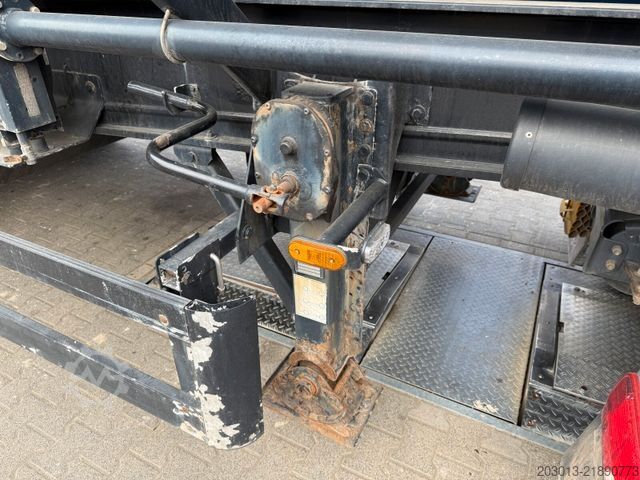 Silo semitrailer SPITZER SK 2760 Silo ADR 3 Achse 60.000 Liter