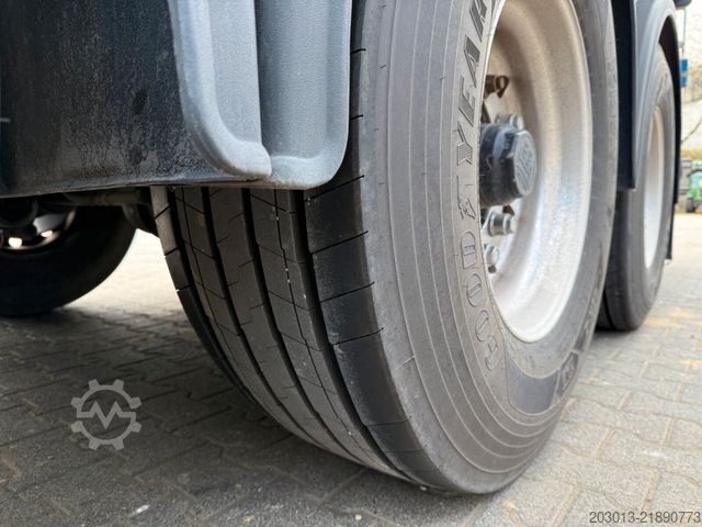 Silo semitrailer SPITZER SK 2760 Silo ADR 3 Achse 60.000 Liter