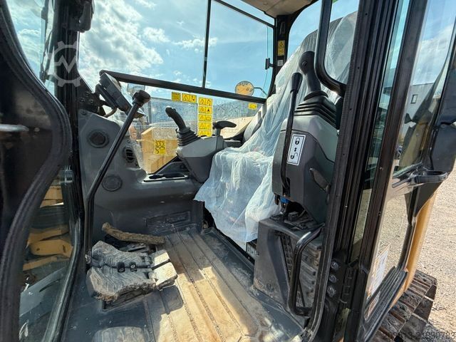 Chain excavator 308CR 07A Kettenbagger 9 Tonnen *4.264 BTH