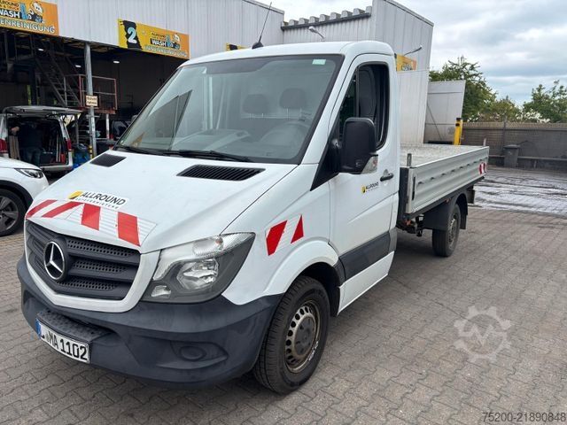 Pick-up van MERCEDES-BENZ Sprinter 311 Pritsche / Plane