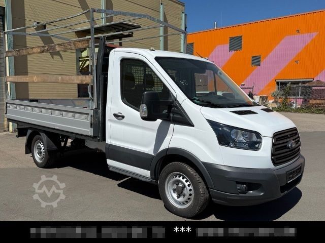 Pick-up van FORD Transit 2.0 L2 Pritsche 3 Sitze *EUR6 *1 Hand