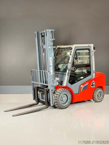 Diesel front loader Heli CPCD25-G3- Diesel - 2,5t - 4m - Kabine - Garantie