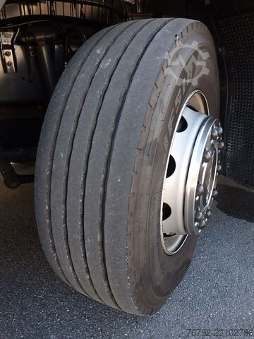 Standard tractor unit SCANIA R 560 A Super/Highline/Ret/Hydr./2xTank/Standkli