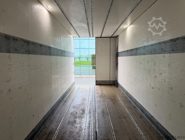 Refrigerated truck VOLVO FH 13.460 I-PARK COOL THEMO KING UT-800 VAN BEUR