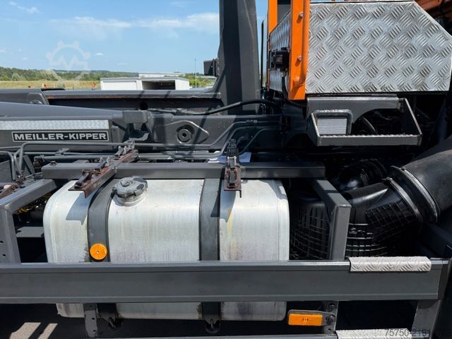 Other MERCEDES-BENZ Actros MP 3 2636 6x4+Lift, Meiller, Winterdienst
