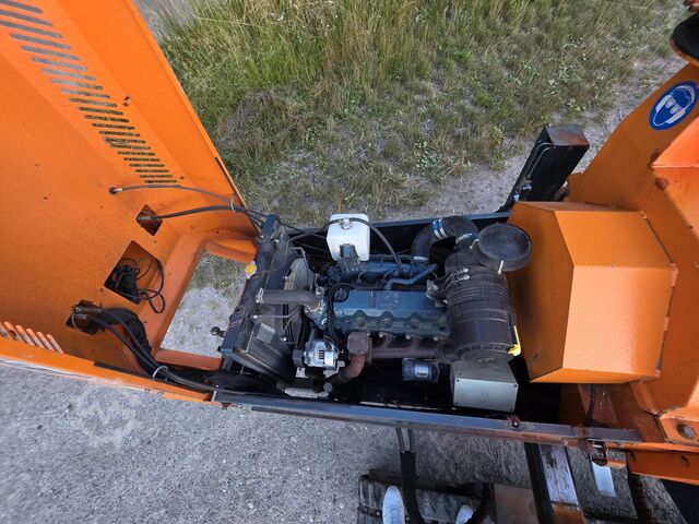 Wood shredder, wood chipper, wood chopper Jensen Först Bandit Schliesing Laski A540 DiXL V-2203 Spider Niveau