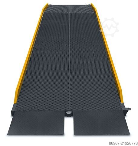 Mobile loading ramp CORMAK RZ8 Rampa mobilna przeładunkowa