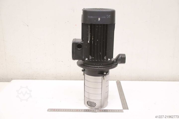 Cooling water pump centrifugal pump 1.1 kW Grundfos MTH4-40/4 A-W-A-AUUV