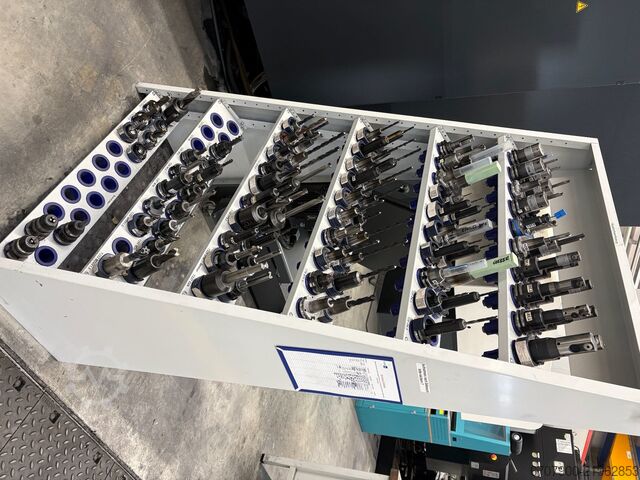 DMG-Deckel-Maho 180 CNC Column Machining Center DMG-DECKEL-MAHO DMF 180