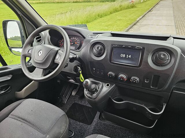 High-roof van RENAULT MASTER T35 dubbel lucht EURO6