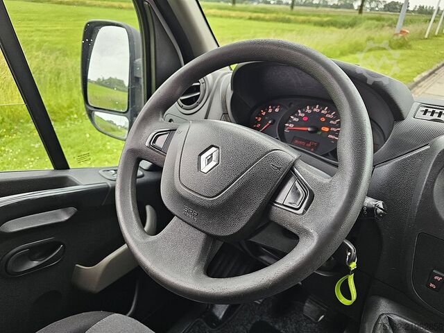 High-roof van RENAULT MASTER T35 dubbel lucht EURO6