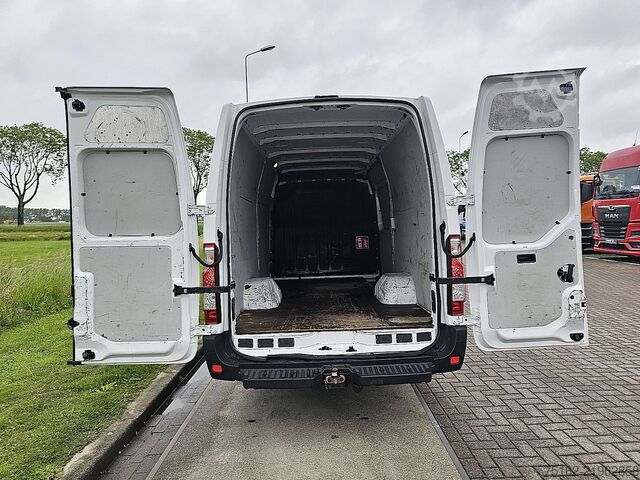 High-roof van RENAULT MASTER T35 dubbel lucht EURO6