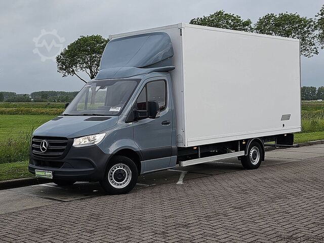Suitcase MERCEDES-BENZ SPRINTER 317 Bakwagen Deuren XXL!