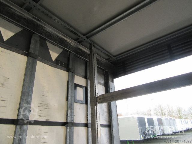 Auflieger mit Pritsche & Plane Schmitz Cargobull Curtainsider Mega Getränke