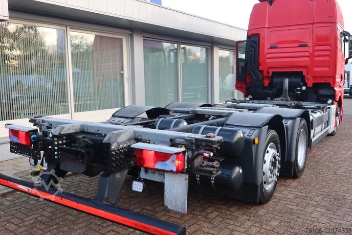 BDF System MAN TGX 26.510 6x2 Intarder. Volledige luchtvering