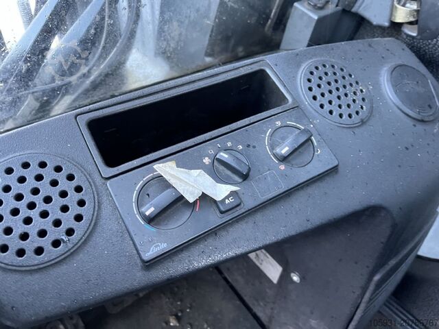 Treibgasstapler Linde H25T-02