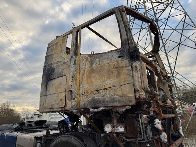 Standard SZM MAN TGX 18.510 Brandschaden