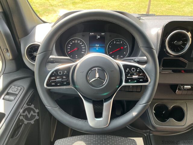 Transporter Fahrgestell MERCEDES-BENZ SPRINTER 419 CDI 4X4 AUTOMATIK ACC LANE ASSIST