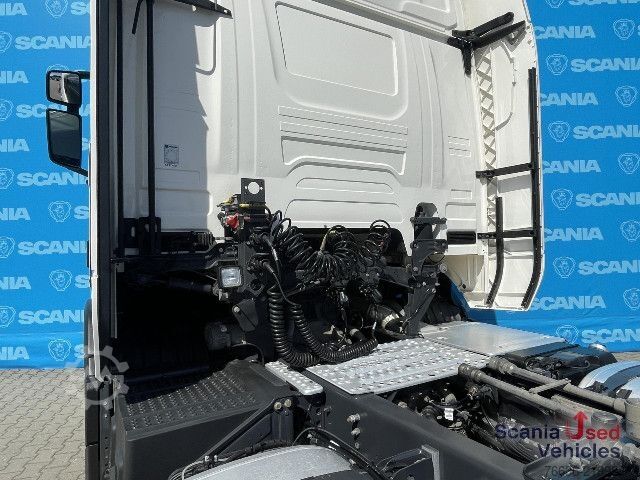 Standard tractor unit Scania R 460 A4x2NA RETARDER HYDRO P-AIRCO SUPER!