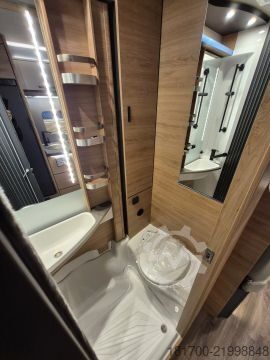 Semi-integrated camper Knaus L!VE WAVE 650 MEG Black Selection *TraumMobil*Automatik*