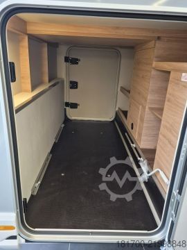 Semi-integrated camper Knaus L!VE WAVE 650 MEG Black Selection *TraumMobil*Automatik*