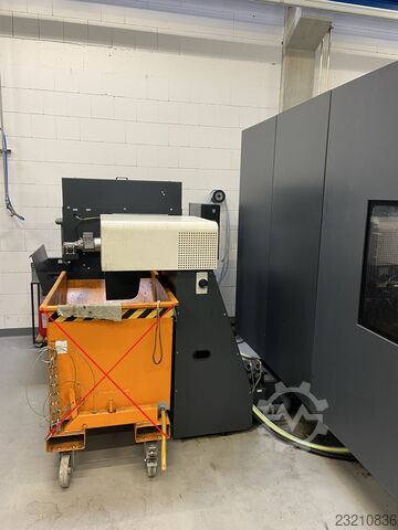 Universal machining center DMG Mori HSC 55 linear