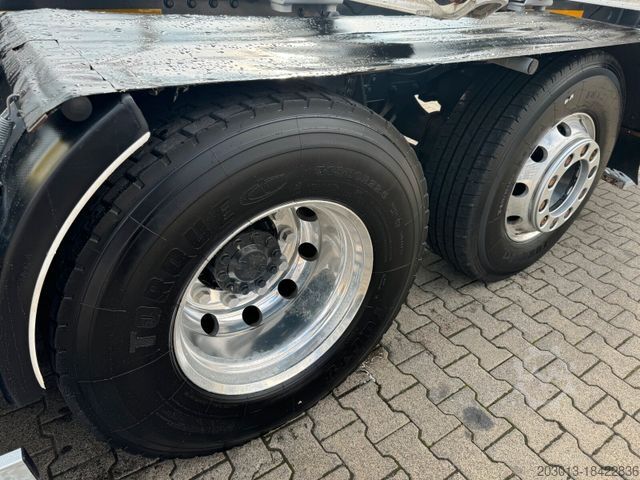 Logging truck DAF XF 530 6x2 Holztransport Kran PENZ 15Z9.50 *Anh.