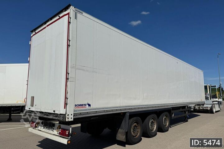 Suitcase Schmitz Cargobull SCB/S3B / Disk brakes / Double stock