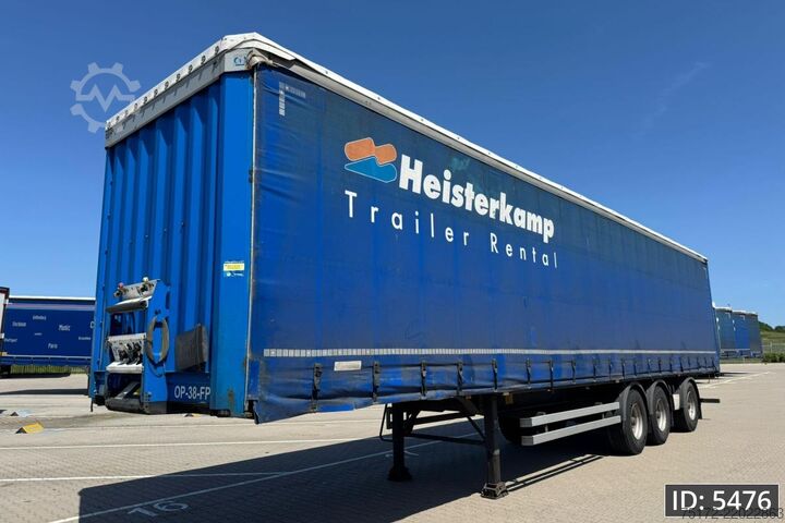 Sliding tarpaulins Krone SD / Steering axle / Lift axle / Mounted forkli...