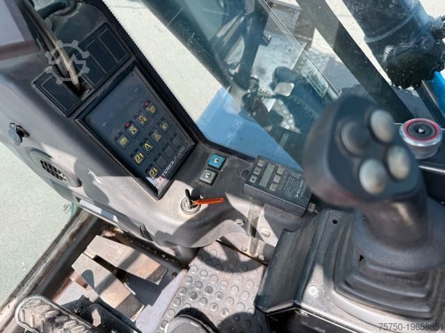 Mobile excavator FUCHS MHL 331