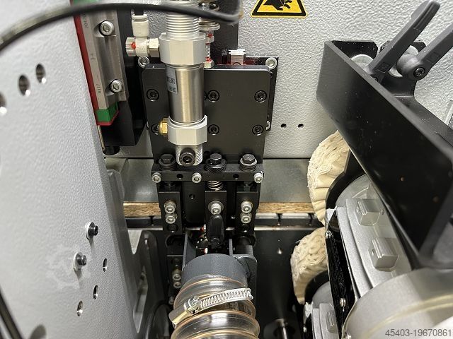 Kantenanleimmaschine Format4 tempora F600 60.06L